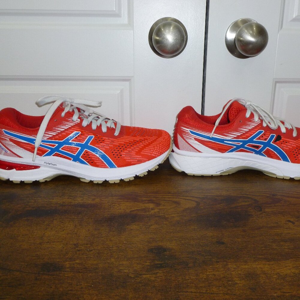 Asics Red, White & Blue GT 2000 Women's Running Shoes - Picture 13 of 16